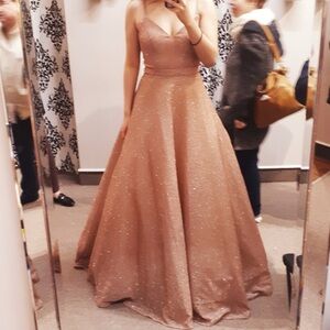 🩷 Anny Lee Sparkling Blush Pink Ball Gown/Prom Dress/Graduation Worn Once ✨✨✨✨